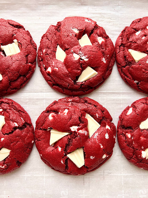 Red Velvet Cheesecake (Single)