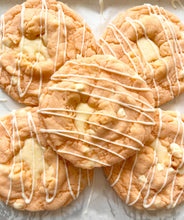 Load image into Gallery viewer, Orange Creamsicle (Single)