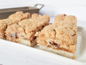 Apple Crisp Shortbread Bars